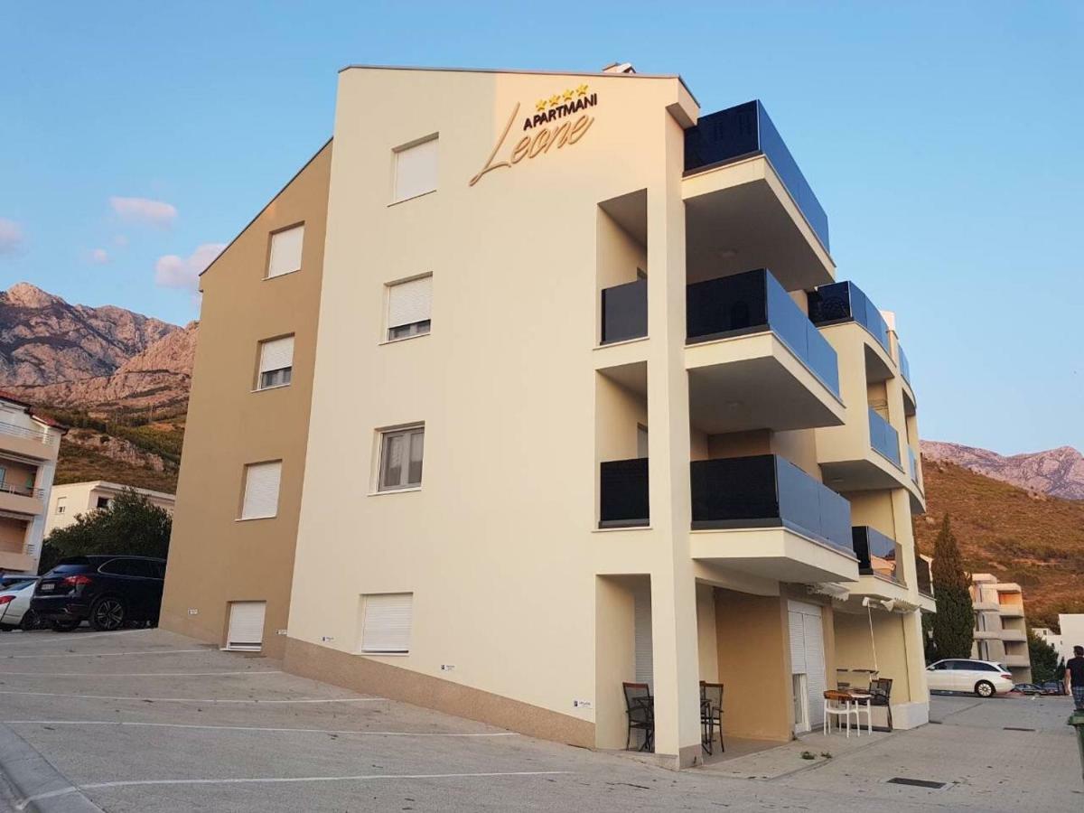 Apartments Leone Lukas Promajna Exteriör bild